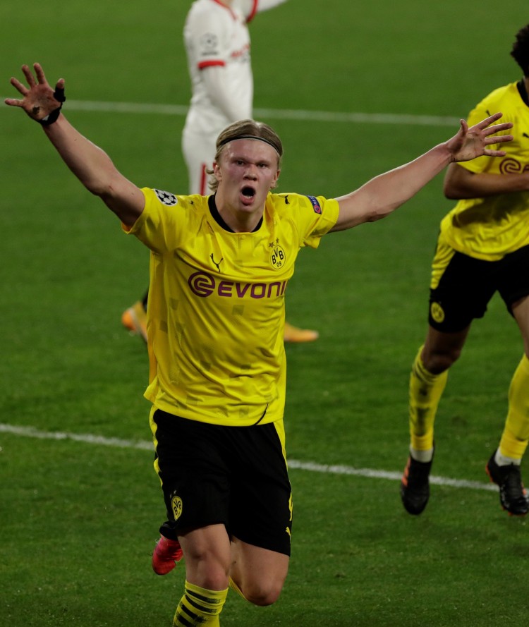 女单比赛中 女单比赛中