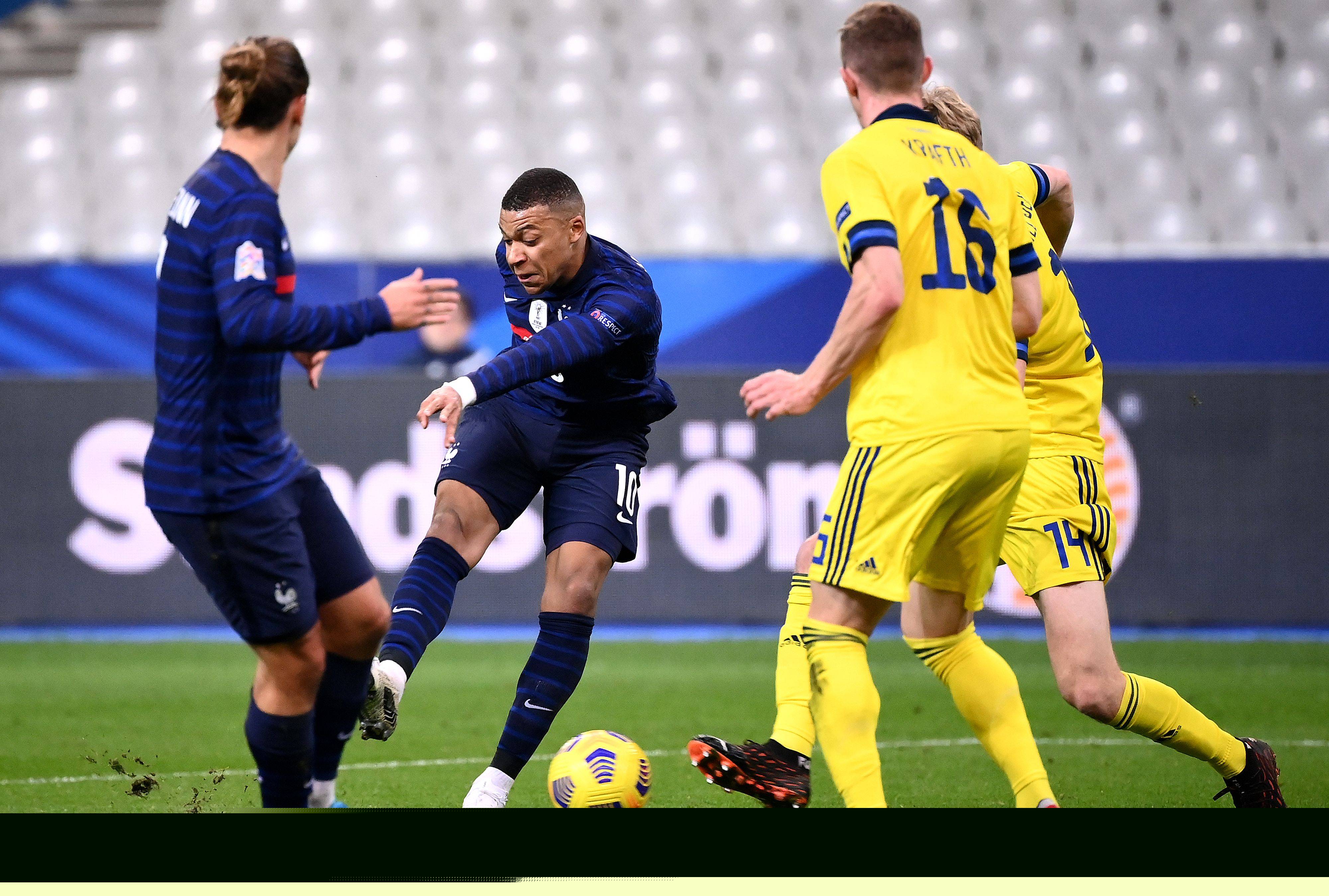 曼此前执教 曼此前执教