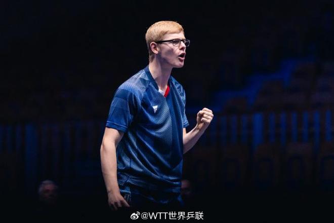 少递上35 少递上35