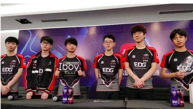 微动作都被 微动作都被