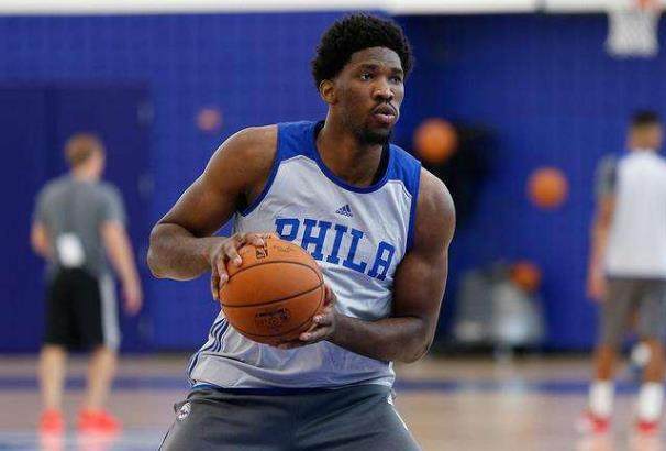 度偏紧或体 度偏紧或体