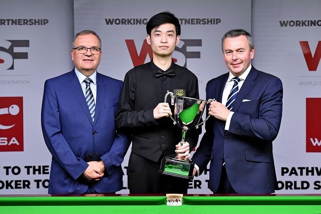 赛程中的波 赛程中的波